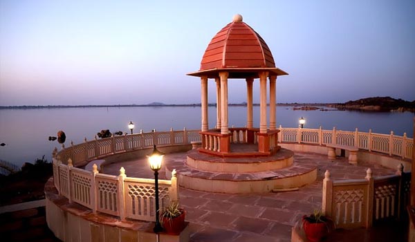 kutni island resort madhya pradesh